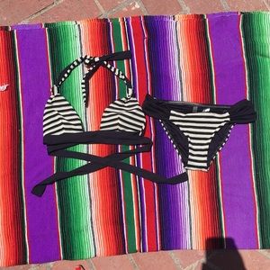 Vitamins A Black and cream bikini! NBW!